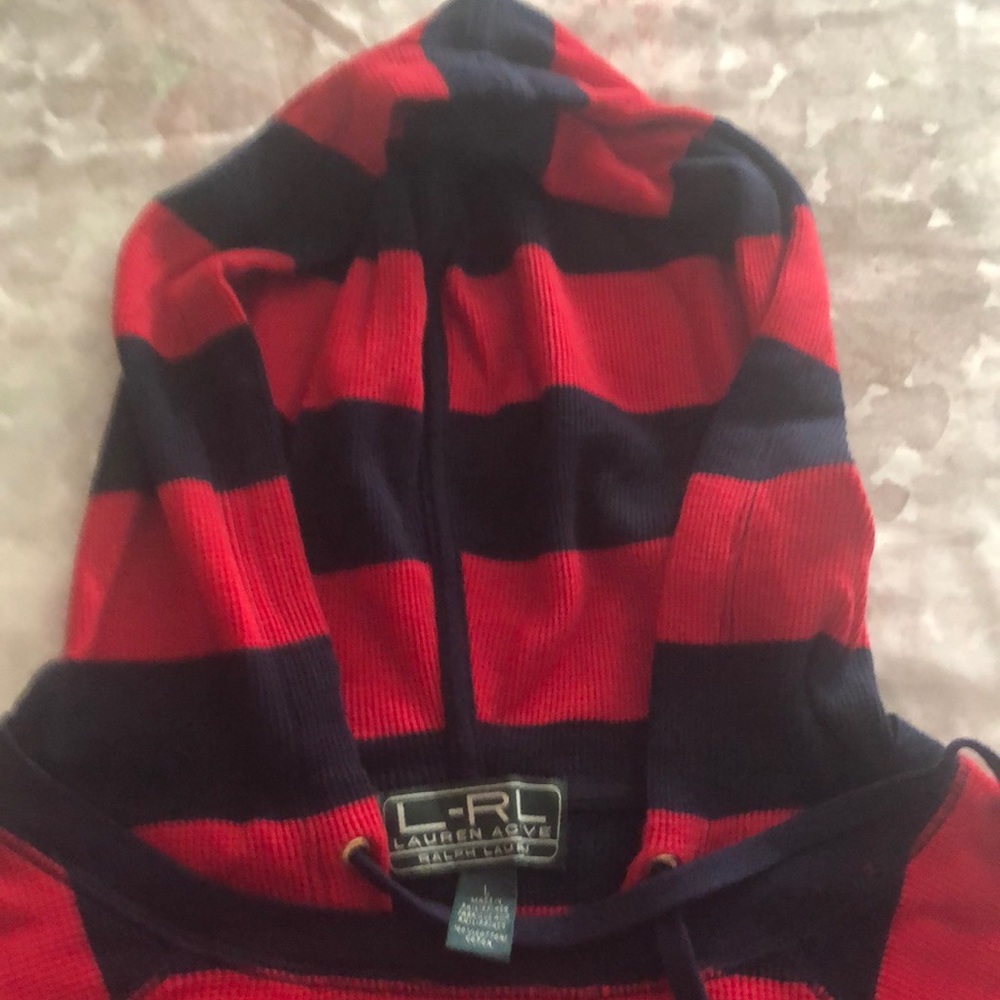 Sweater - Picture 5 of 5